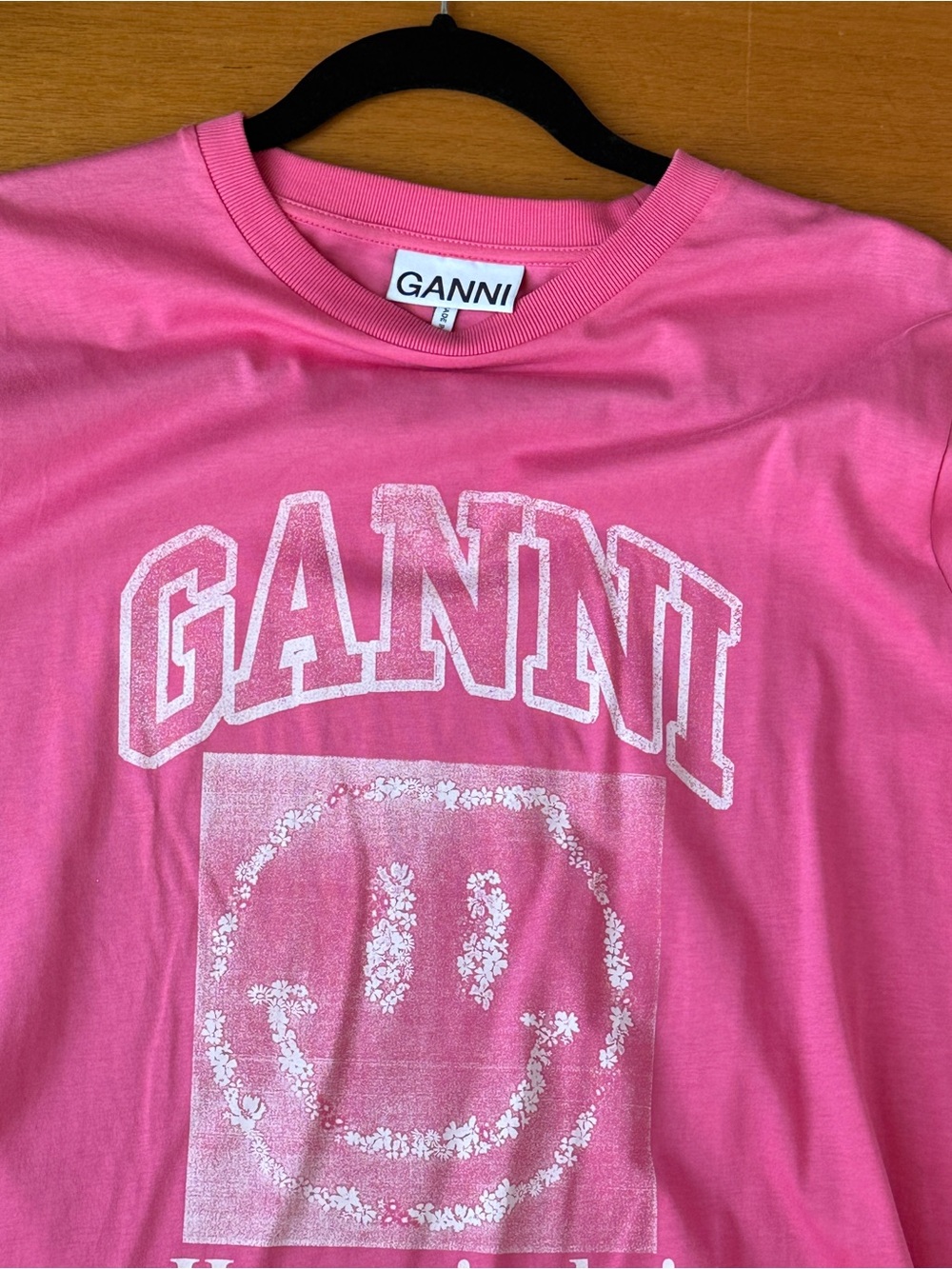 Ganni Pink Tee - Picture 2 of 3